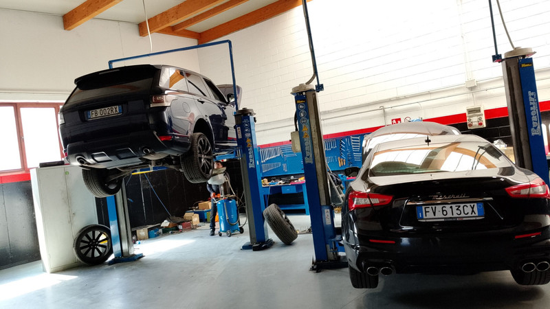 dealer showroom